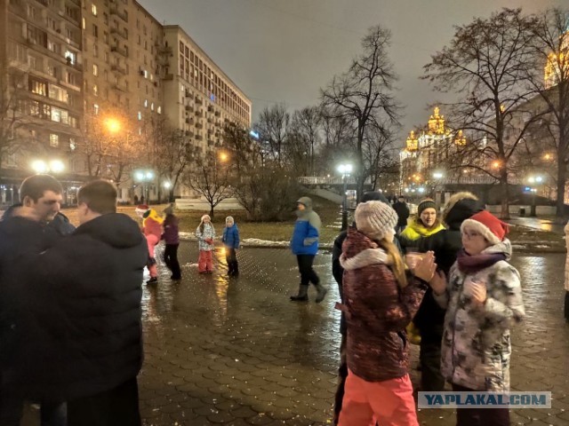 Гнобят, а потом кричат, что мужиков не осталось: психолог — о том, почему мужчина «не должен»
