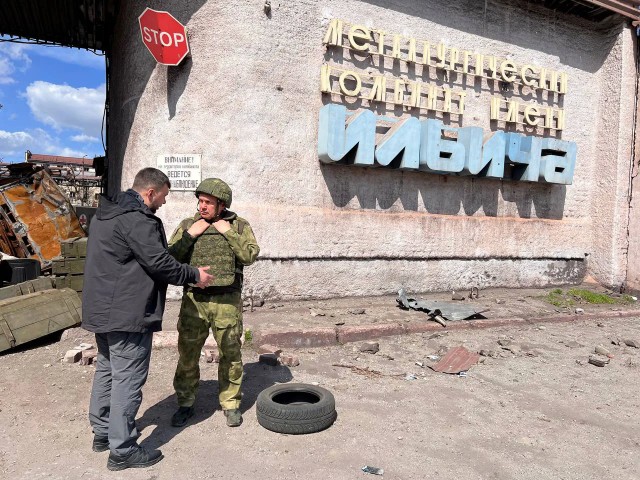 Хитрая сестра живет для себя, а для старости племянники есть