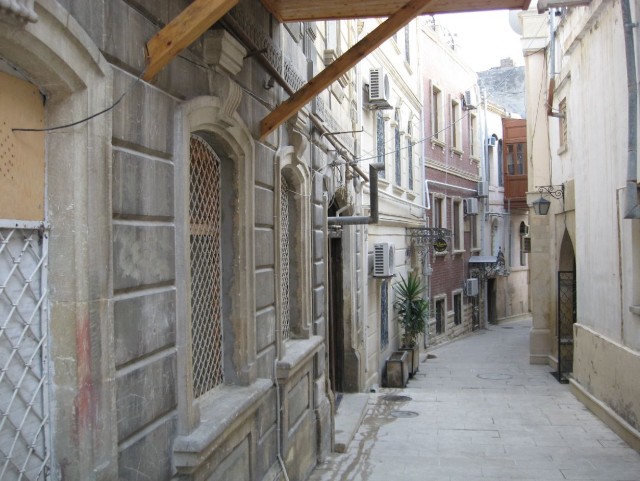 Москва - Баку - Тбилиси - Баку - Москва.