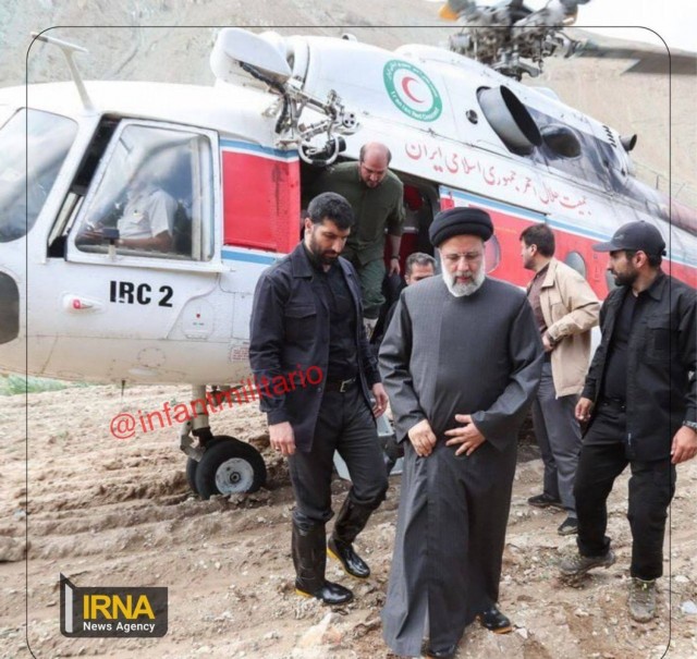 Вертолет, на борту которого находился президент Ирана Ибрагим Раиси и министр иностранных дел Ирана Хосейн Амир Абдулахиян, потерпел аварию в регионе Восточного Азербайджана.