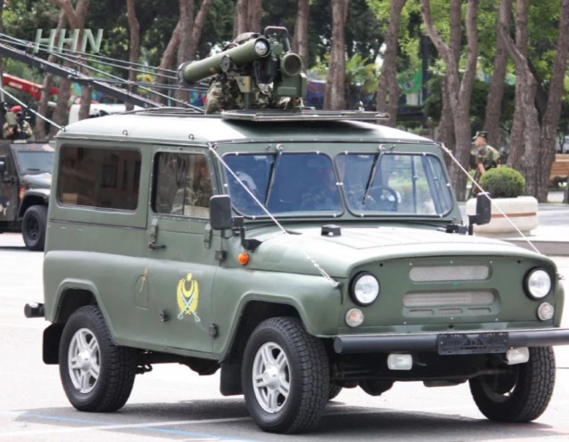 Арабы задали новый стандарт понтов — ширина автомобиля