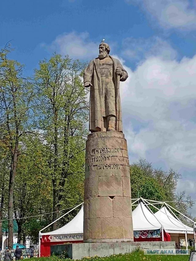 На машине по Золотому кольцу
