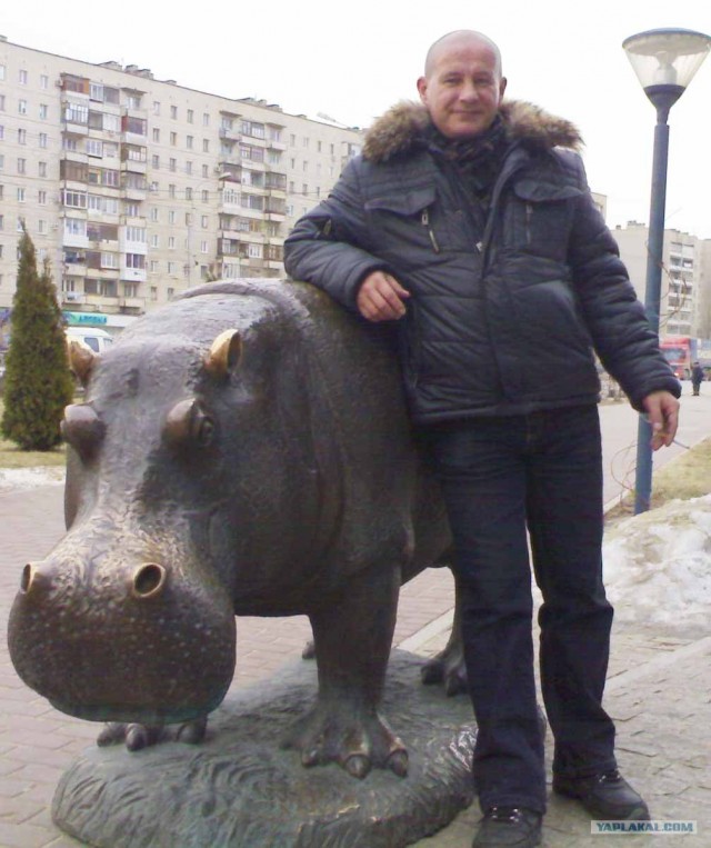 Необычные памятники