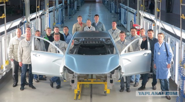 В Ижевске сварили первый кузов Lada Vesta.