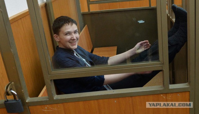 Госдеп США призвал освободить осужденную на 22 года летчицу Савченко