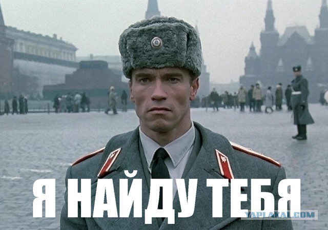 Мужчина с криками “Следственный комитет” раздает оплеухи полицейским