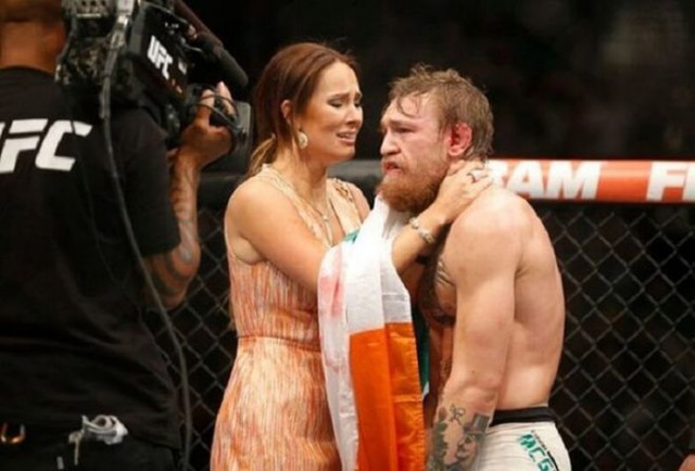 «Она была со мной, когда я был никем»: история успеха ирландского борца «UFC» Конора МакГрегора