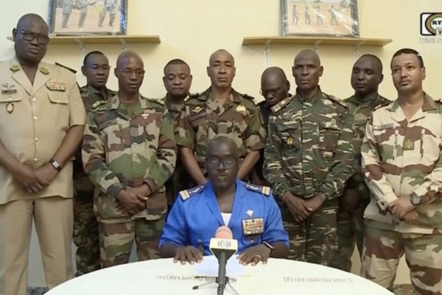 Нигер проблемный: После военного переворота страна оказывается практически в полной экономической блокаде