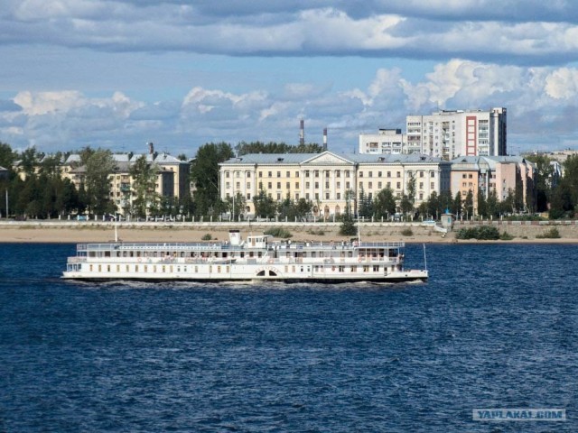 Яхта Сталина (12 фото)