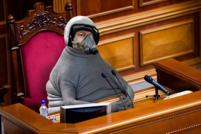 Порошенко совершил полет на истребителе МиГ-29