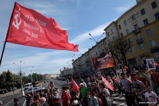 Страна должна знать своих (героев)