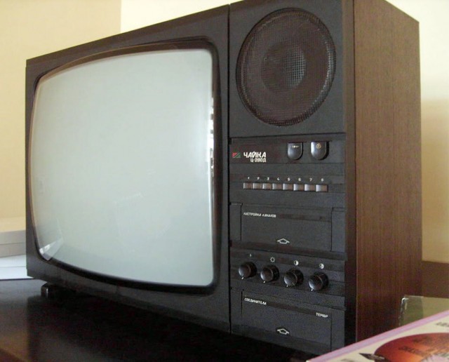 Легендарные телевизоры 90-х: Funai, JVC, Aiwa и другие.