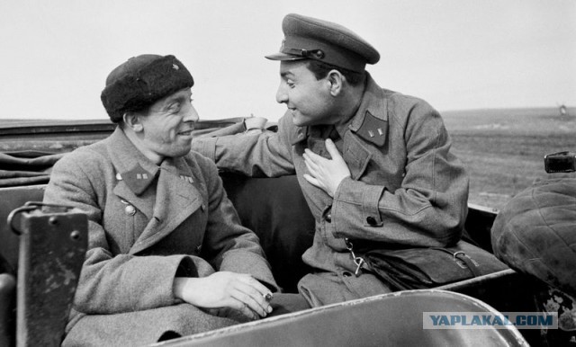 О национальной пямяти. Интересное сравнение.
