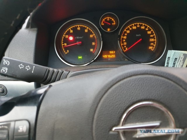 Отчет Volvo: только через 110000 км электроавтомобиль становится "чище" бензинового