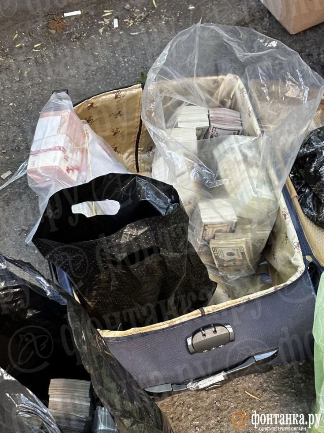 Вот вы находите друга и покидаете дом вычертите план