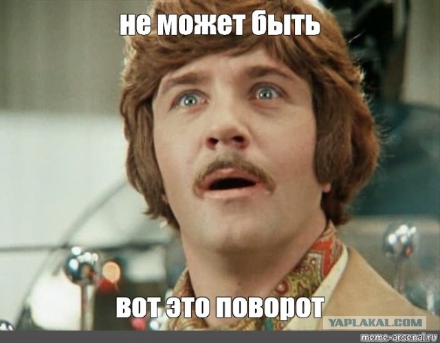 На Крымском мосту виден дым, движение перекрыто
