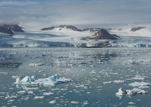 Температура на Северном полюсе пробила отметку таяния льда