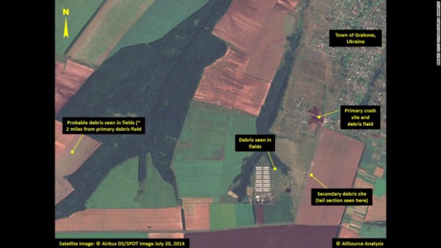 Первое видео с места падения Боинга MH17