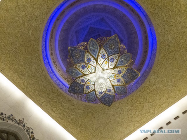 Дубай