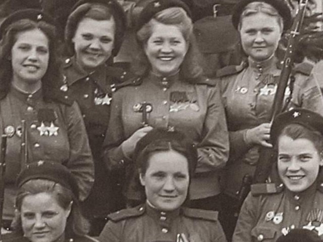В Совфеде предложили вернуть в России двухлетнюю службу в армии по призыву