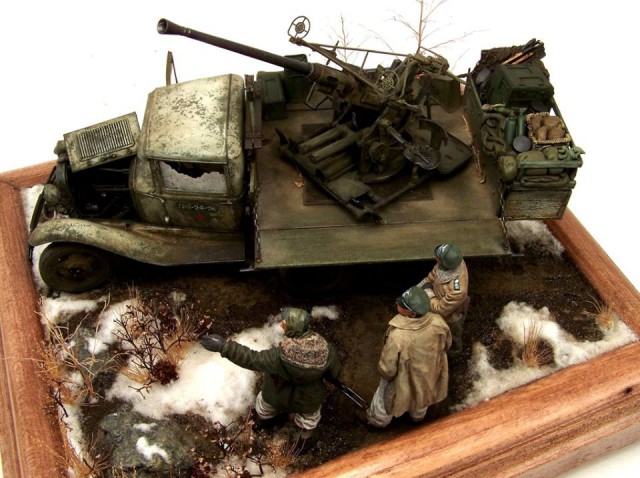 Военно-историческая миниатюра и диорамы