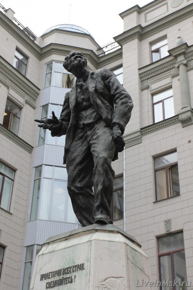 Неоконченная война. Зачем ведется борьба с советским наследием?