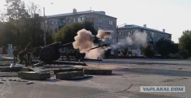 В Северодонецке местные жители просят ВСУ отъехать от жилых домов