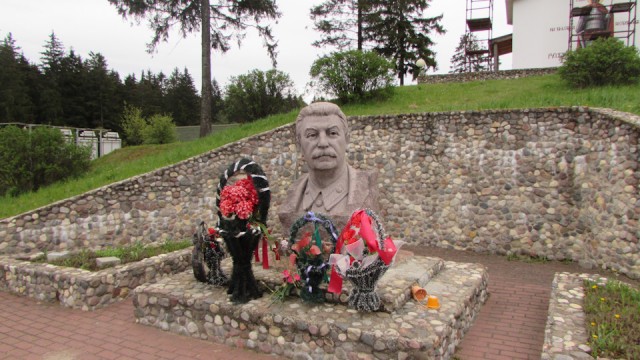 Зеленский: конфликт завершится, когда войска России покинут территорию Украины