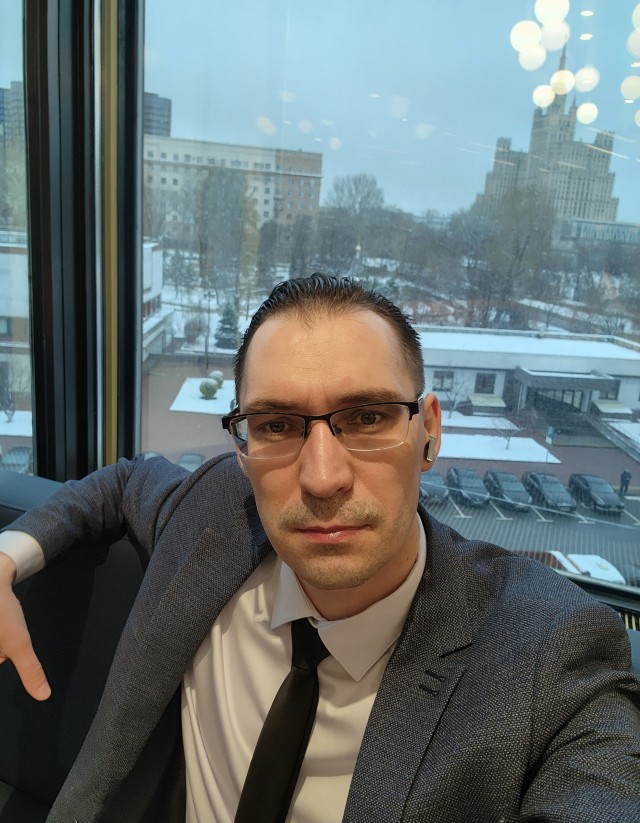 "Бывшую жену по известному адресу": как меня развели на жалость, и я повёлся
