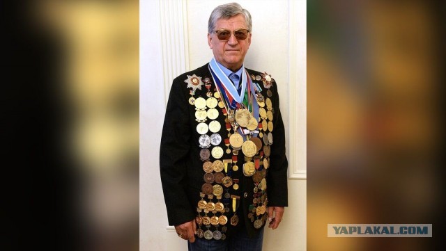 Олимпийский чемпион по биатлону Тихонов предложил спортсменам уйти из Госдумы