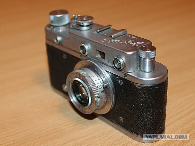 Советский фотоаппарат ФЭД-3