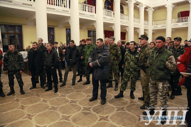 А ты кто такой! Киев, собрание панов сотников...