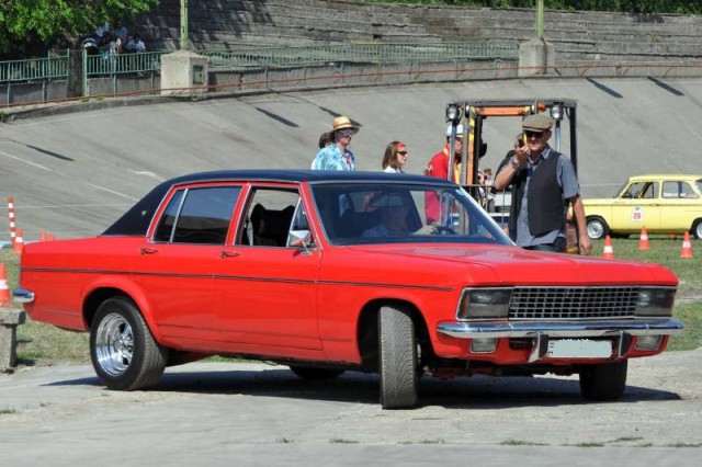 Игра на ЯПе: Угадай АВТО-8