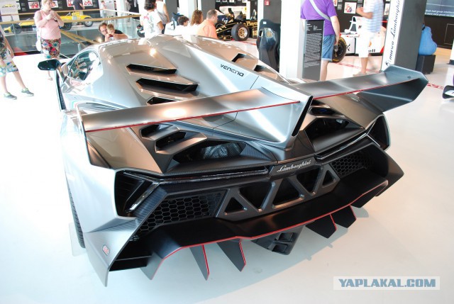 Lamborghini. Красивых автофото пост.