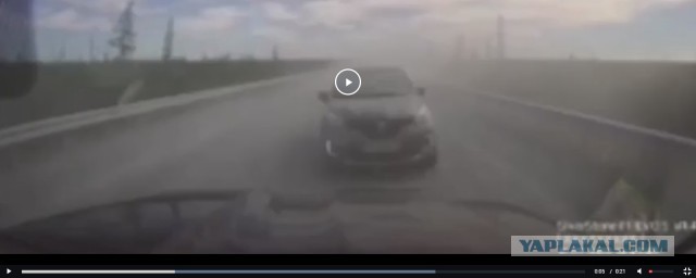 Эффектное лобовое попало на регистратор одного из участников  ДТП.