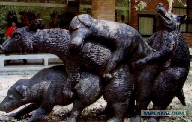 Необычные статуи мира