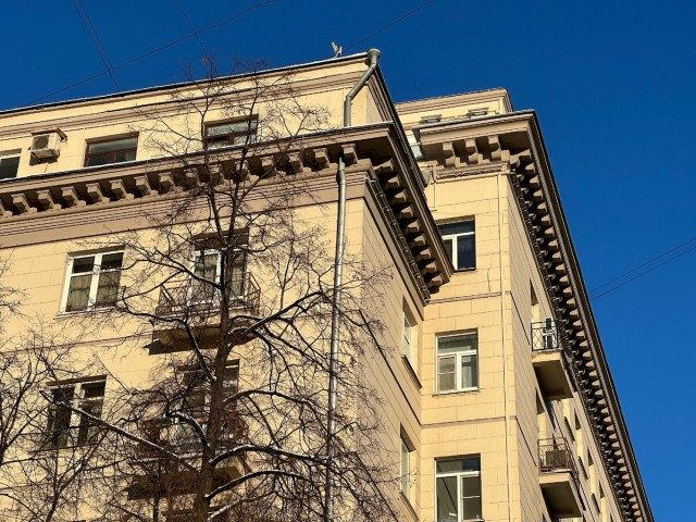 Дом для работников ТАСС на проспекте Мира: без сталинской вычурности, но со странными квартирами
