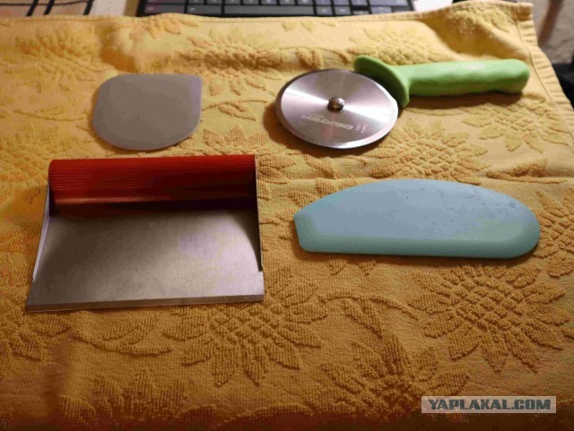 Кто чем на кухне орудует?