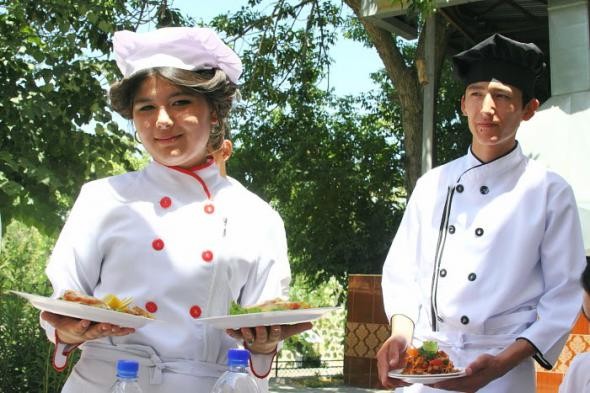 Как сдают экзамен профессию повара в Узбекистане