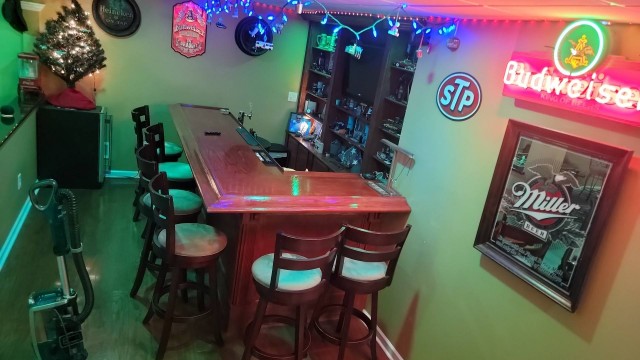 Мужская берлога