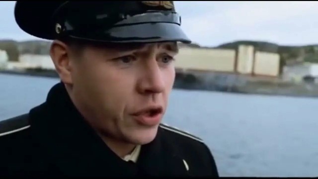 Маленький, а слова понимает