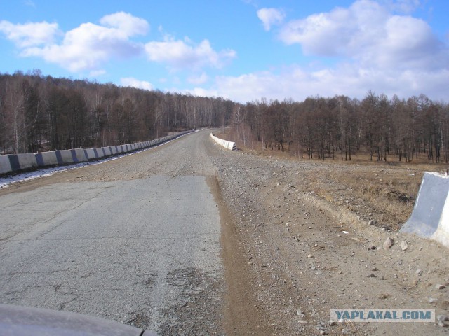 Суровая жизнь в поселке "Коммунар"