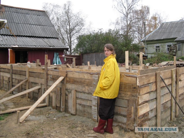 Решил на пенсию уехать в деревню(строим дом)