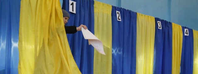 На Украине начались президентские выборы