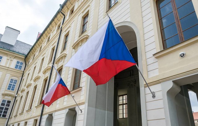 Генпрокуратура Чехии предупреждает об уголовной ответственности за "пророссийские" высказывания