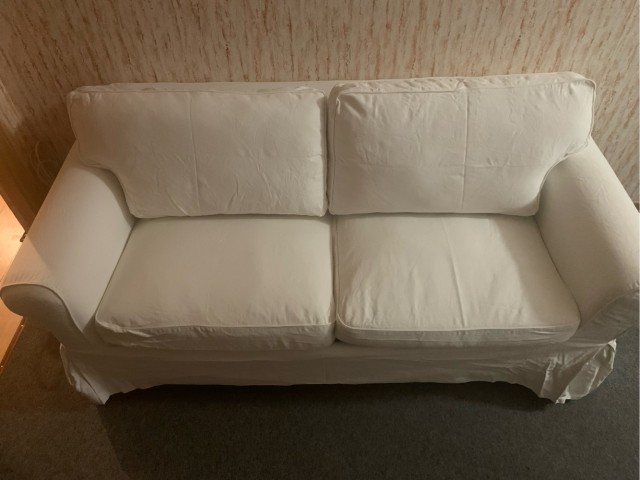 Б/у кровать 160х200 и 2-х местный диван (продаю за недорого)