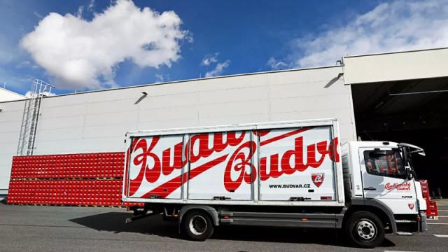 Чешская компания Budweiser задумалась о возвращении в Россию