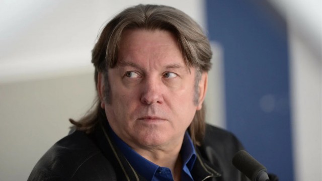 Спутник земли