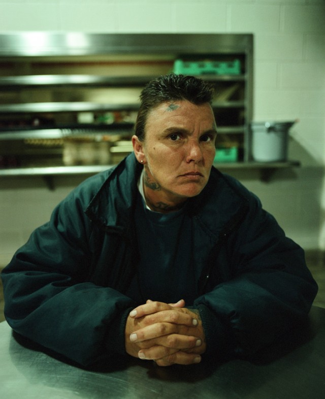 Девушки нелегкого поведения