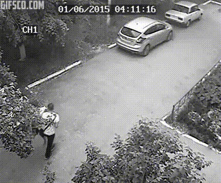 Посторонним В.